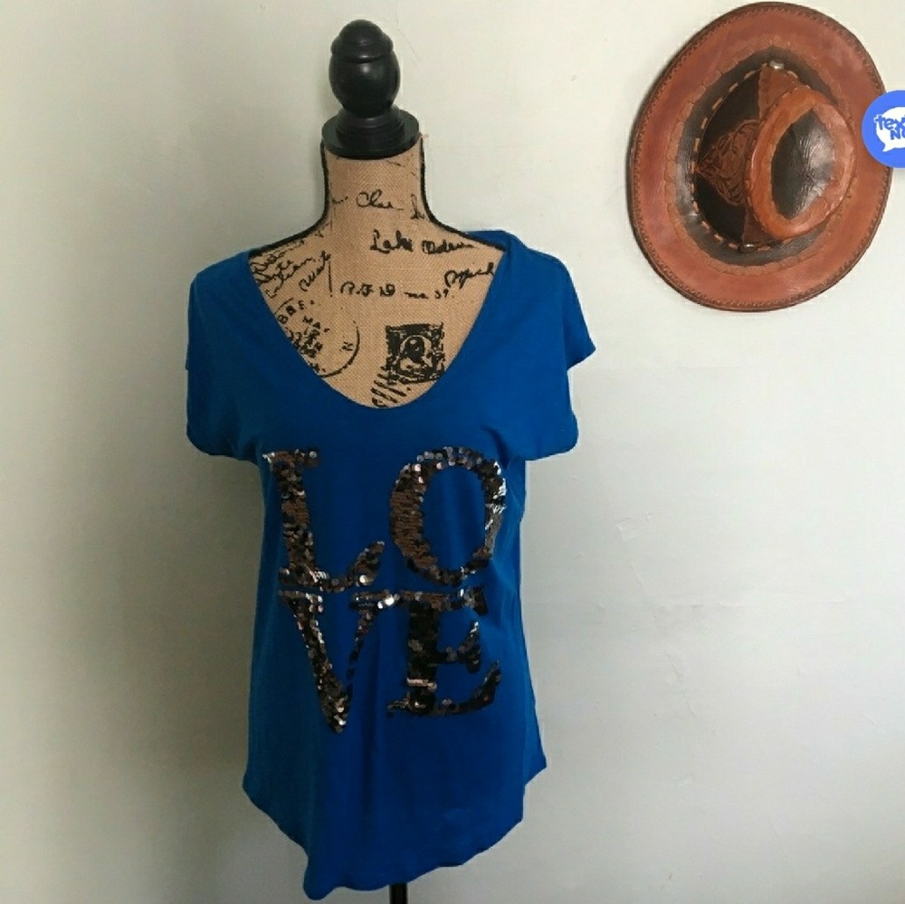 **SOLD*** Express top